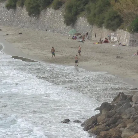 Ferienwohnung Fur 7 Personen Ca 100 Qm In Ventimiglia, Italienische Riviera Italienische Westkuste アパート