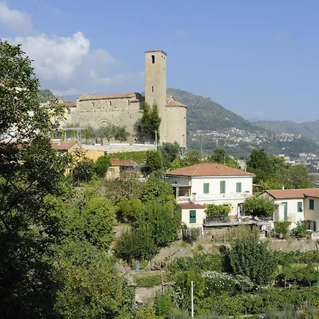 Ferienwohnung Fur 7 Personen Ca 100 Qm In Ventimiglia, Italienische Riviera Italienische Westkuste Ventimiglia